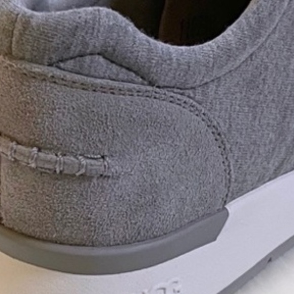 New UGG woman’s Adeline Jersey Knit Sneakers size 10 - Picture 13 of 16